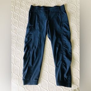 Athleta size 0 navy jogger pants